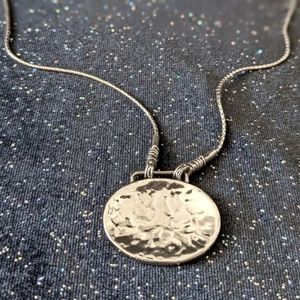 Retired Silpada 925 Seattle Skies Hammered Oval Pendant Necklace